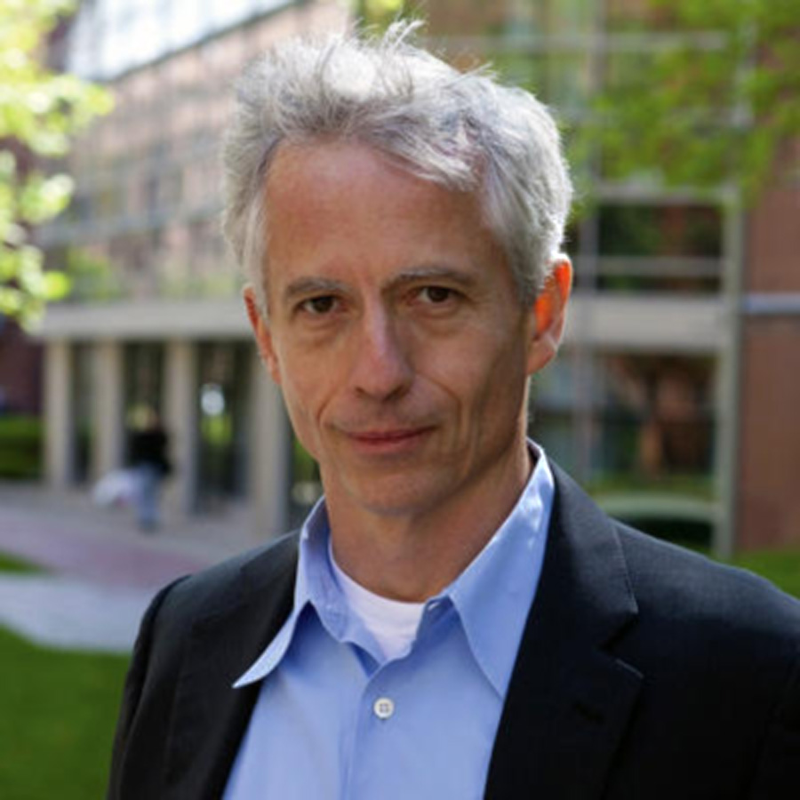 Head shot of Professor Eric N. Jacobsen, Harvard