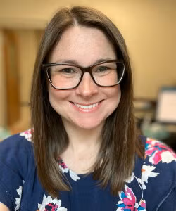 Head shot of Kaley Poll