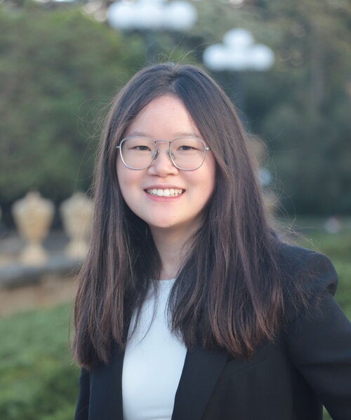 Profile picture for Yuanwei Li