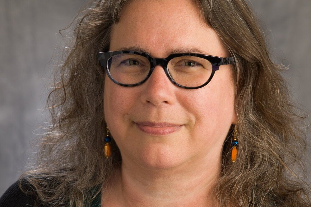 Head shot of Catherine Murphy