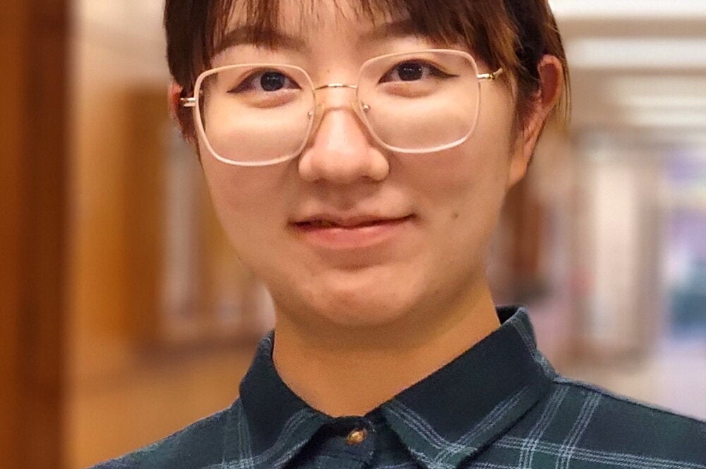 Head shot of Wenqing Zhu