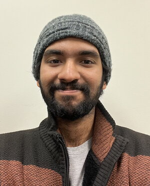 Head shot of Aksshay Nandakumar Regeni