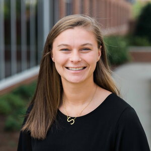 Head shot of Samantha Brown