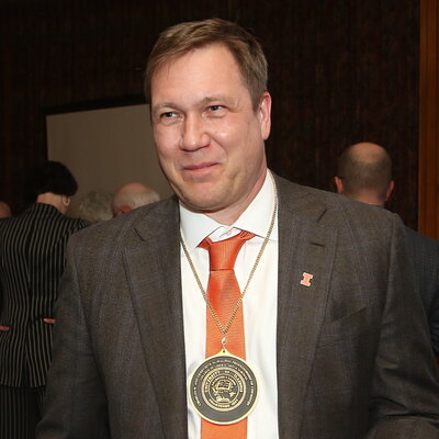 Stephan Link with a medal around his neck