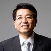 Head shot of Dr. Hyeon