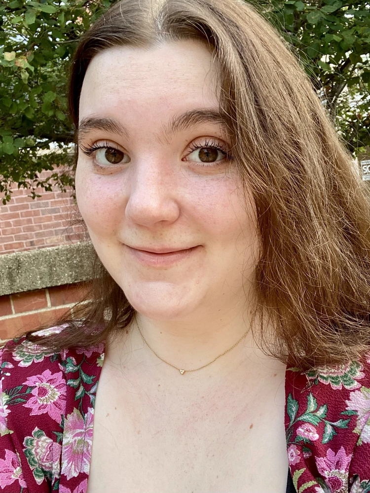 Head shot of Anna DeBernardo in an outdoor setting