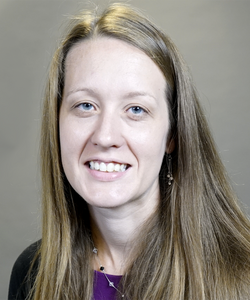 Headshot of Elise McCarren